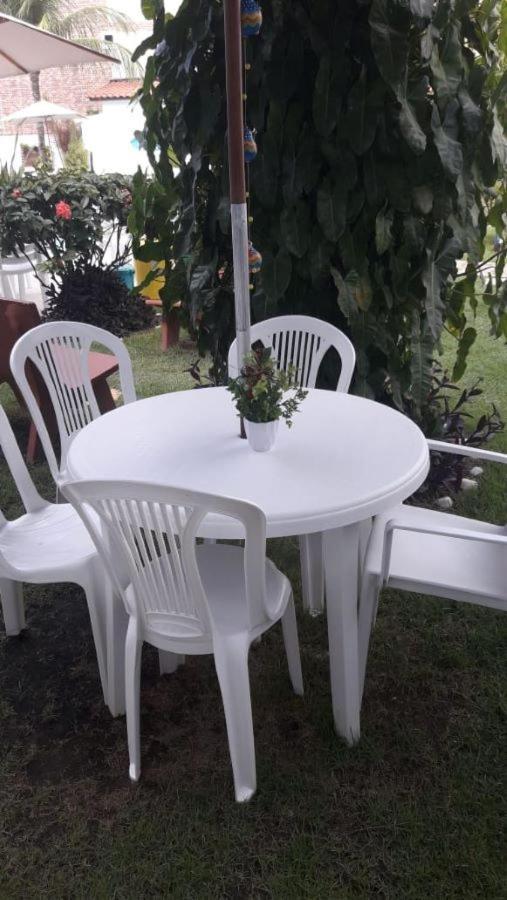 Mandakaru Flat 10 Apartment